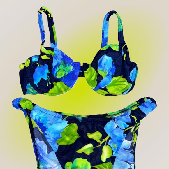 90's Romantic Floral Swimsuit Underwire Matching Bikini Set | Vintage Boho - Picture 2 of 4